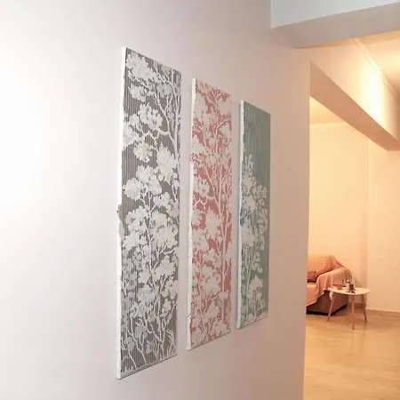 Mid Century Modern - Atelier * Ancient Olympia