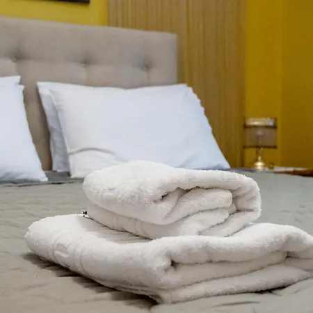 Mid Century Modern - Atelier Appartamento Ancient Olympia