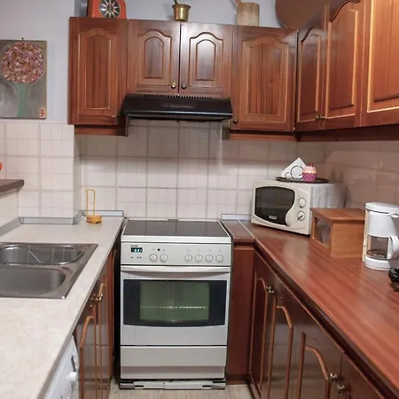 Mid Century Modern - Atelier * Ancient Olympia