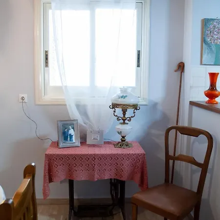 Mid Century Modern - Atelier *